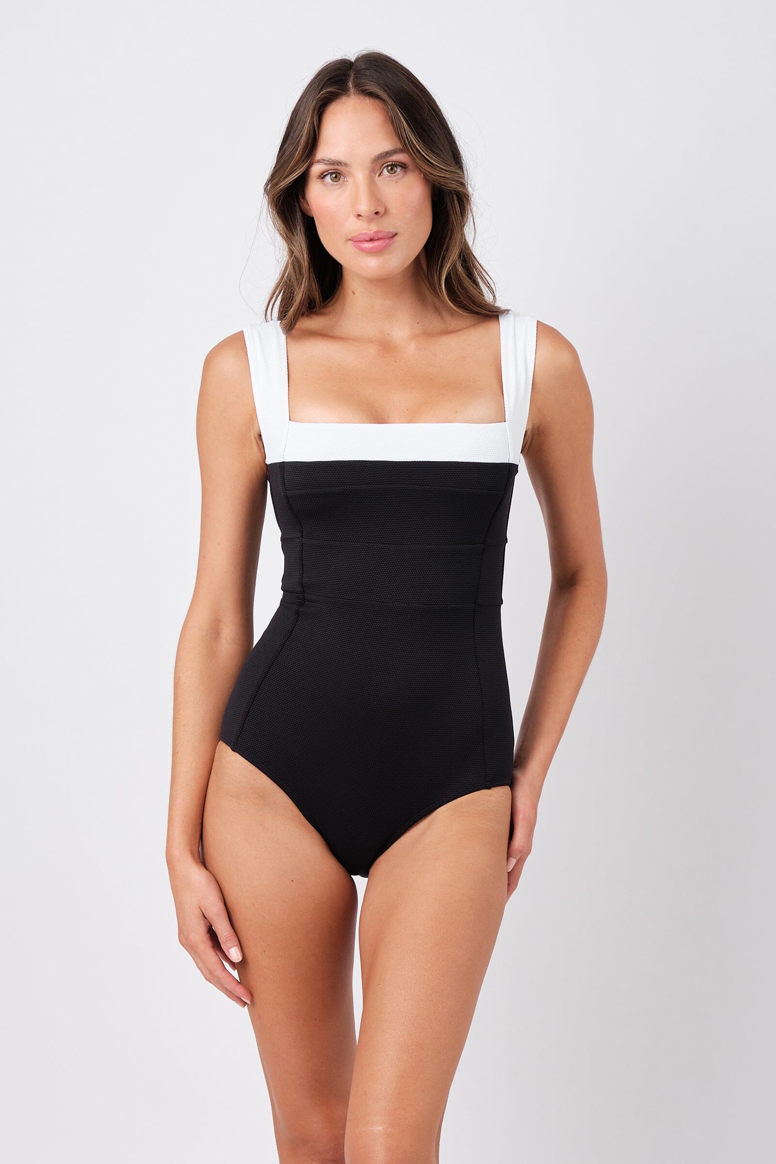 Classic Square Neck Monochrome Texture SWIM 1PC UNE PIECE 8 BLACK