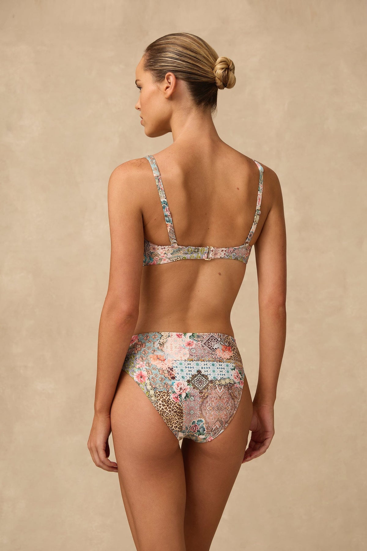 Francesca Multi Fit U Wire Crop SWIM TOP MONTE AND LOU 