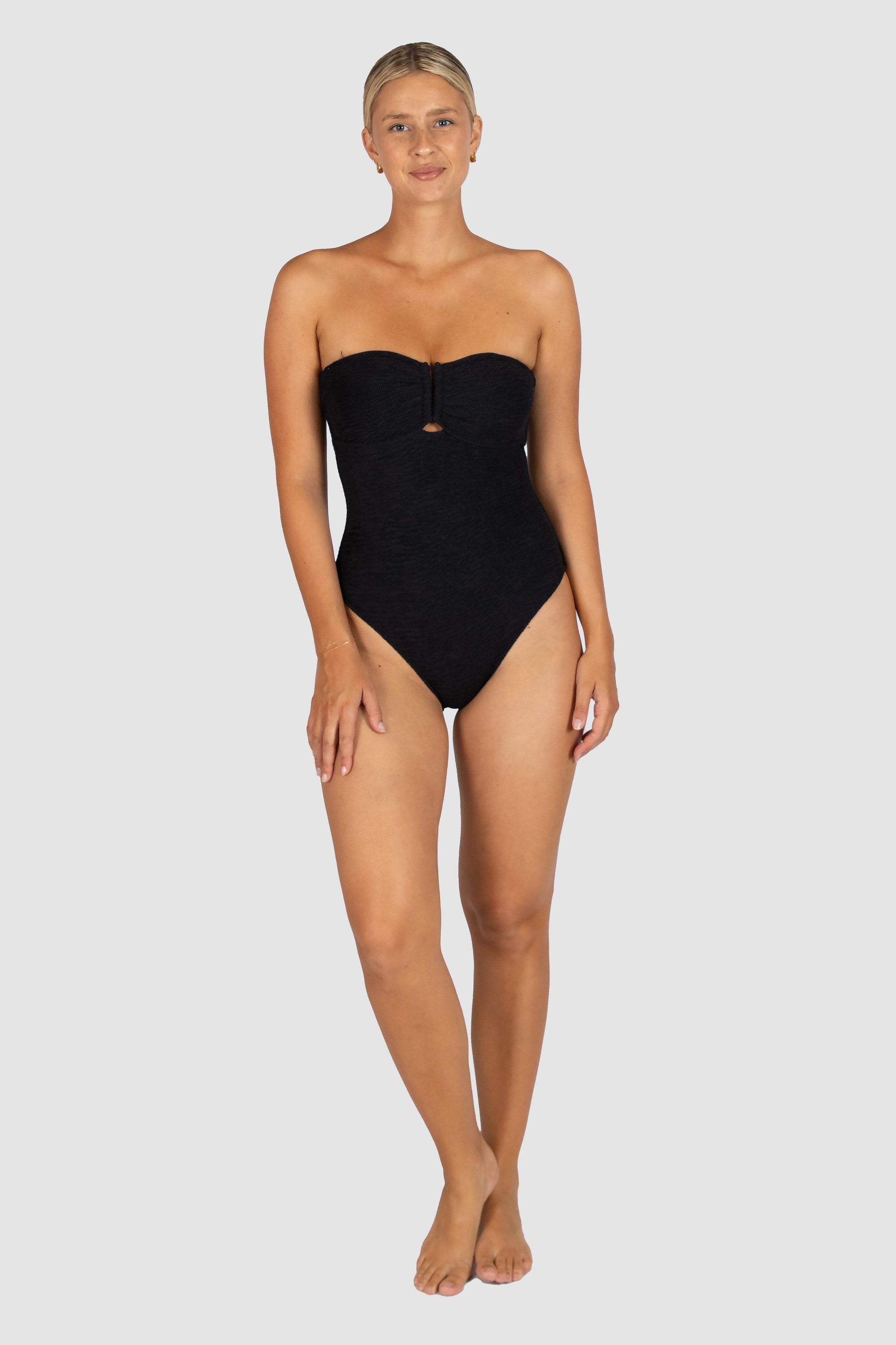 Ibiza D.Dd U.W Bandeau One Piece SWIM 1PC BAKU 10 BLACK 