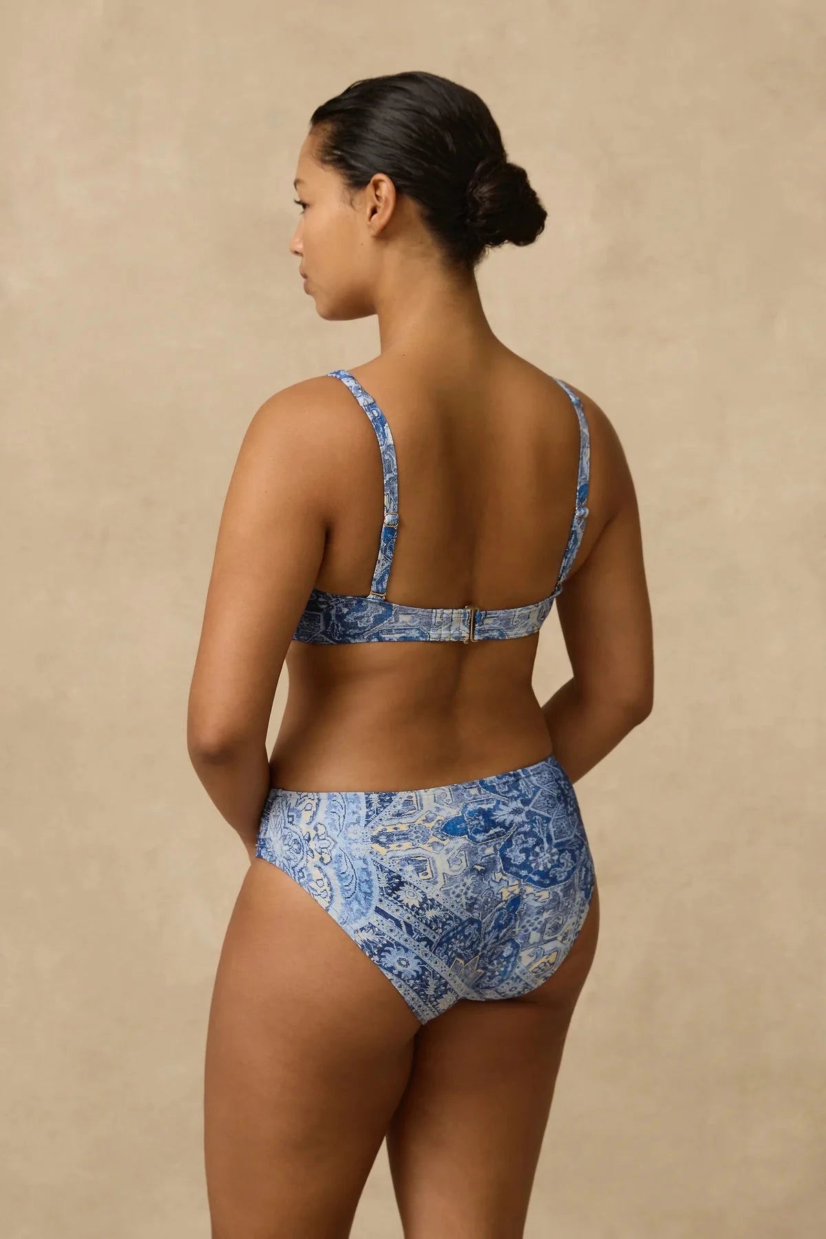 Lauren Multi Fit Twist Crop SWIM TOP MONTE AND LOU 