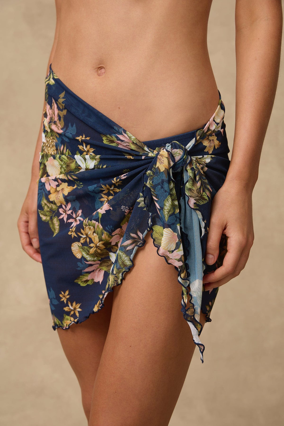 Maya Mesh Sarong SARONG MONTE AND LOU OS PRINT 