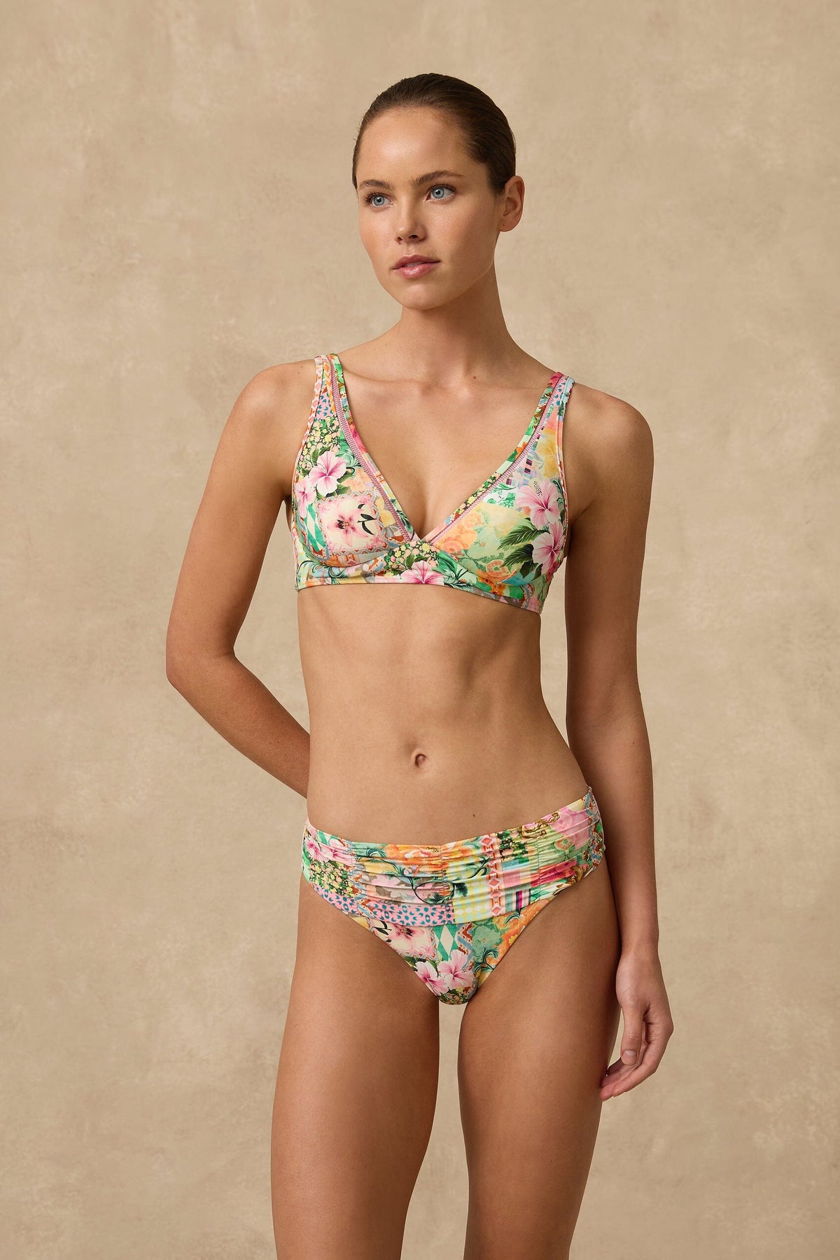 Simi Mid Rise Ruched Pant SWIM PANT MONTE AND LOU 8 PRINT 