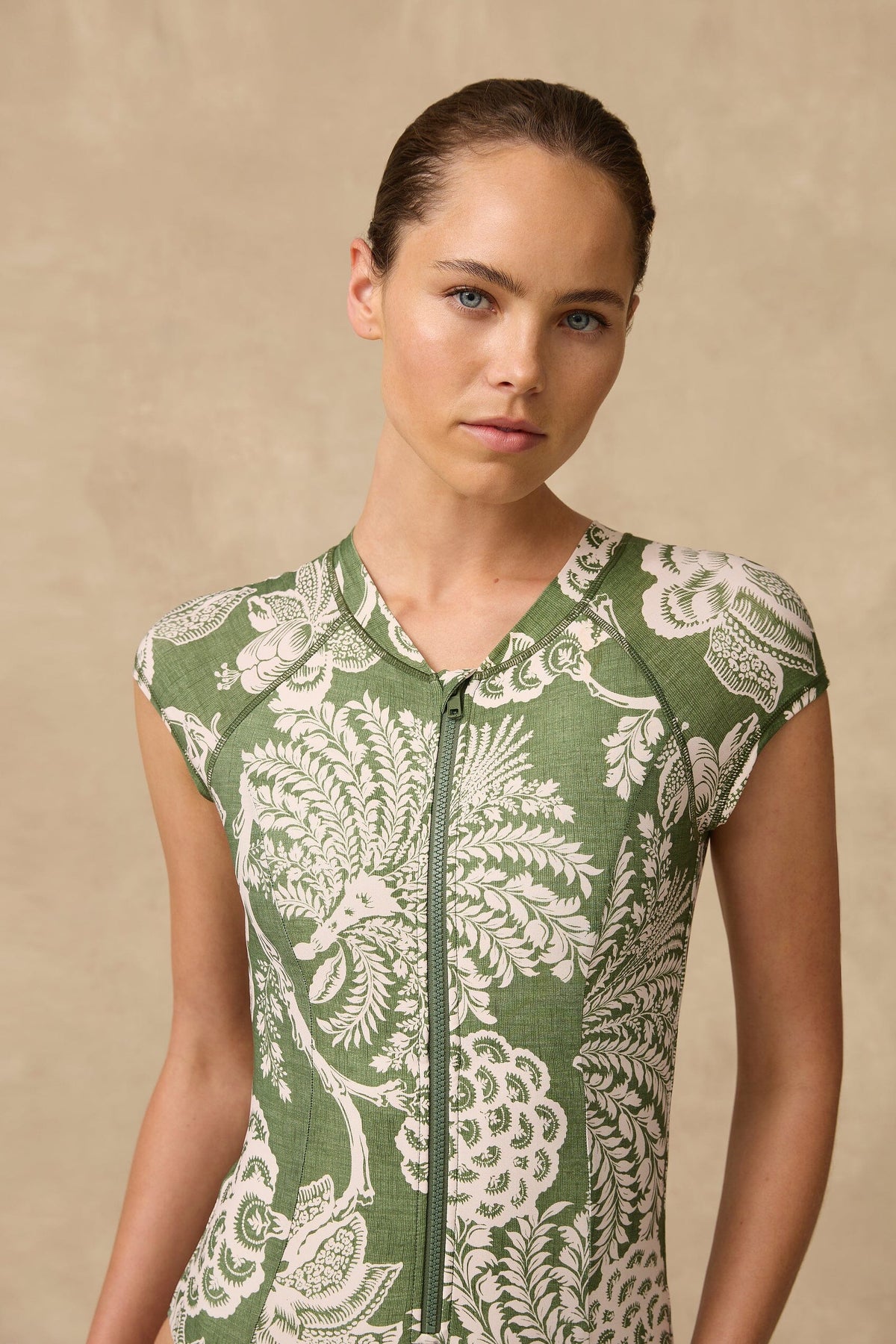 Zeni Short Sleeve Surf Suit SUN PROTECTION MONTE AND LOU 